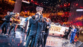 LPL与KPL电竞较量：复仇之战，崛起巅峰对决